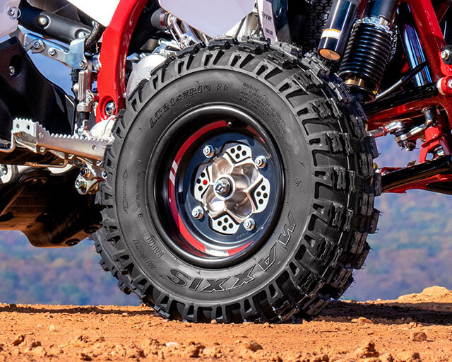 Wide Track and Maxxis Tyres                                                                                                                                                                                                                               