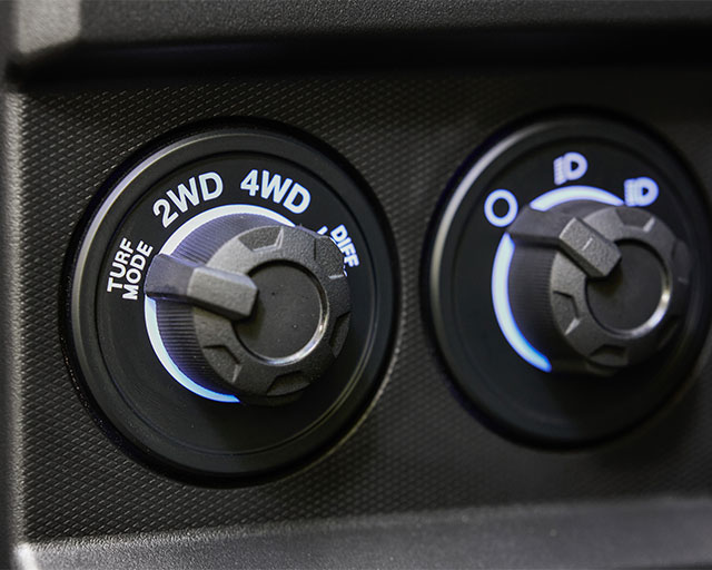 On-Command Four-Wheel Drive System                                                                                                                                                                                                                        