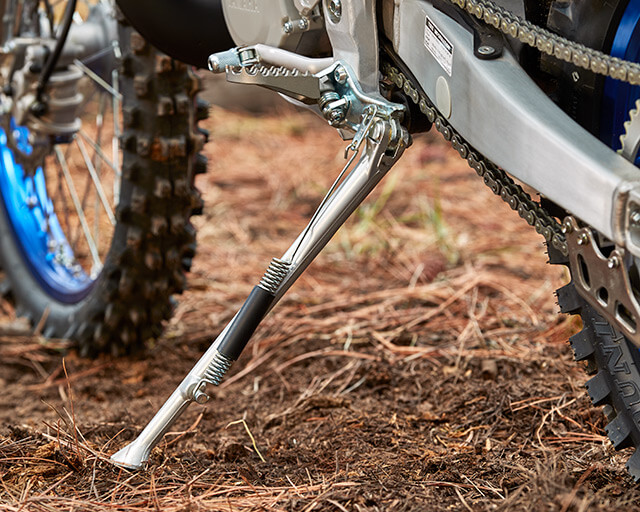 Cross-country features                                                                                                                                                                                                                                    