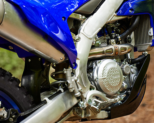 Bilateral beam frame                                                                                                                                                                                                                                      