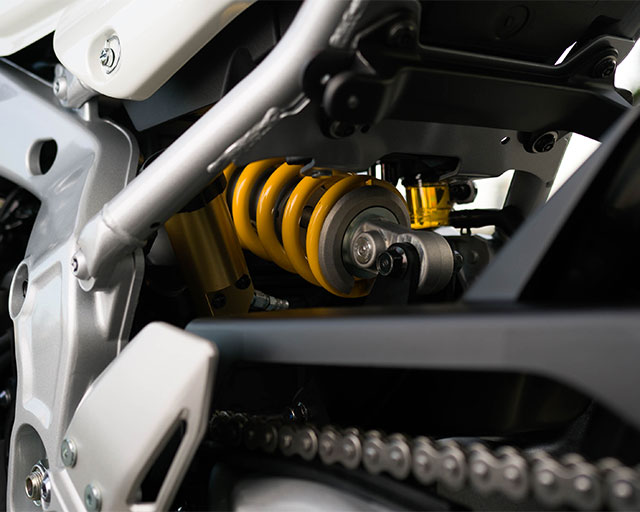 Adjustable suspension                                                                                                                                                                                                                                     