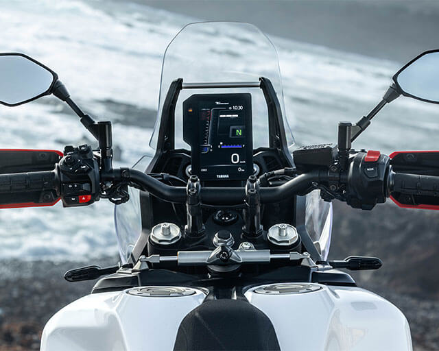 Six-axis IMU for perfect control                                                                                                                                                                                                                          